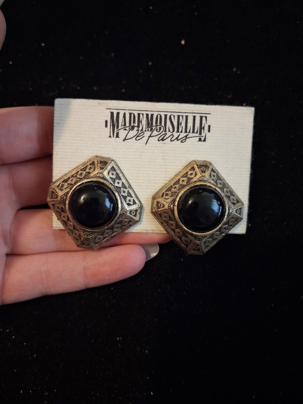 Mademoiselle De Paris stud earrings